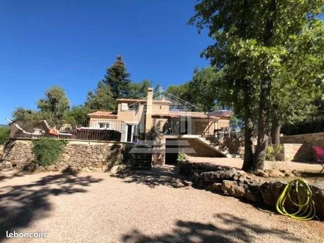 Villa 6 pièces 140 m²
