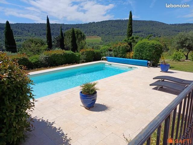 Villa 6 pièces 140 m²