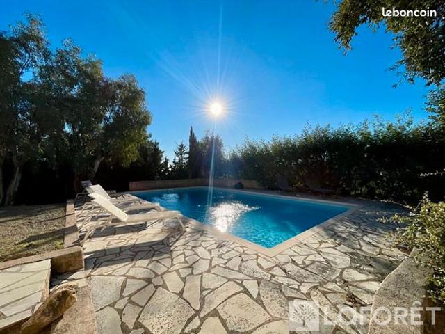 Villa 6 pièces 140 m²