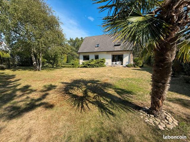 Villa 6 pièces 141 m²