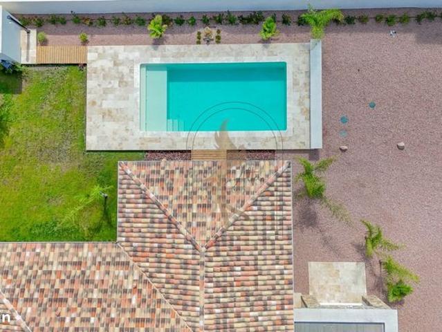 Villa 6 pièces 142 m²
