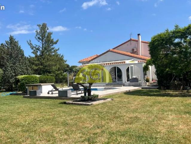 Villa 6 pièces 143 m²