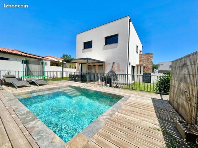 Villa 6 pièces 143 m²