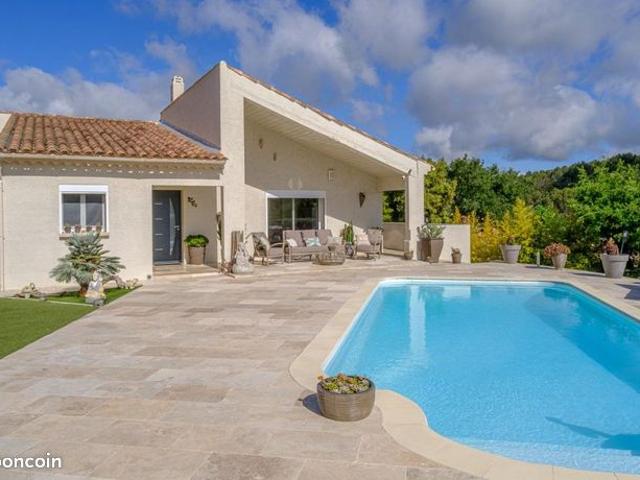 Villa 6 pièces 143 m²