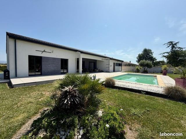 Villa 6 pièces 144 m²