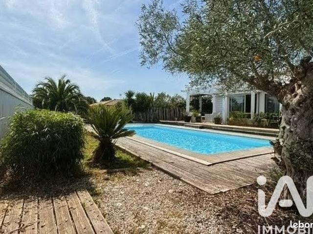 Villa 6 pièces 144 m²
