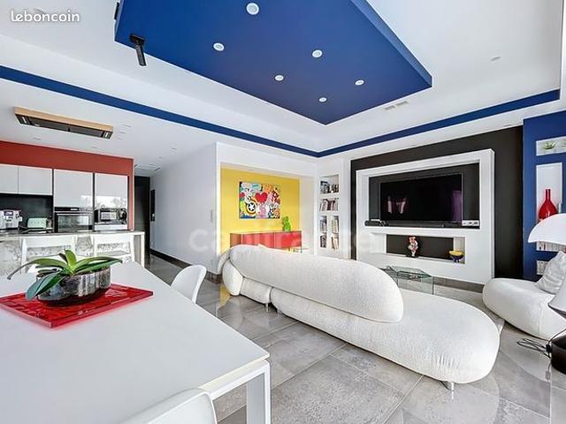 Villa 6 pièces 145 m²