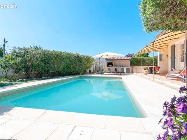 Villa 6 pièces 145 m²