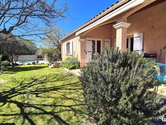 Villa 6 pièces 145 m²
