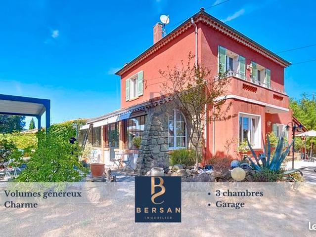 Villa 6 pièces 145 m²