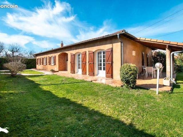 Villa 6 pièces 145 m²