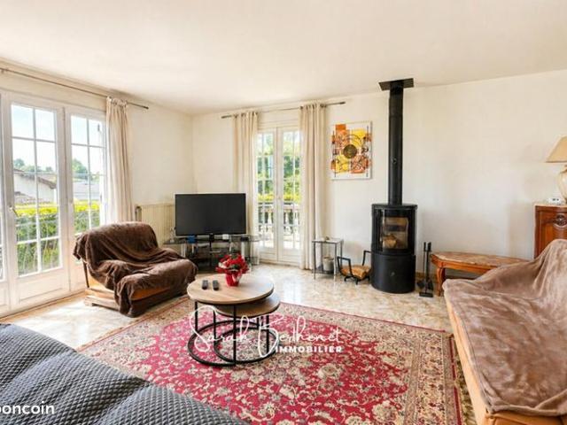 Villa 6 pièces 146 m²