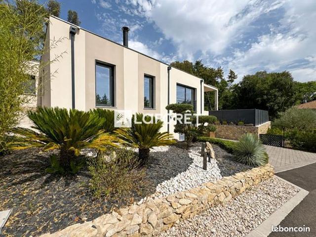 Villa 6 pièces 147 m²