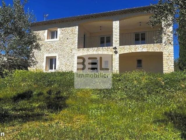 Villa 6 pièces 147 m²