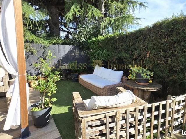 Villa 6 pièces 147 m²