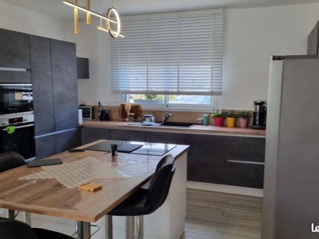 Villa 6 pièces 147 m²