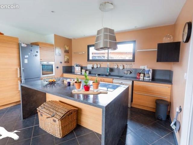 Villa 6 pièces 148 m²