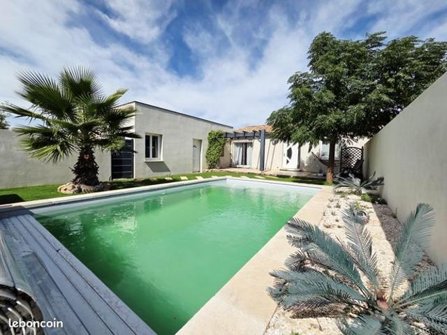Villa 6 pièces 148 m²