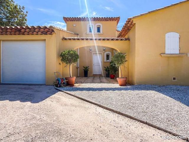 Villa 6 pièces 148 m²