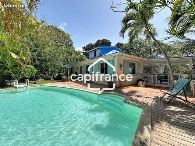 Villa 6 pièces 149 m²