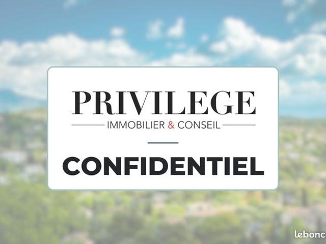 Villa 6 pièces 149 m²