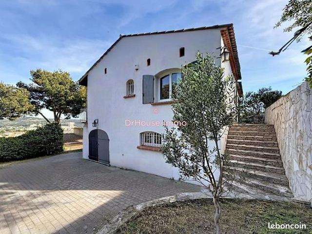 Villa 6 pièces 150 m²