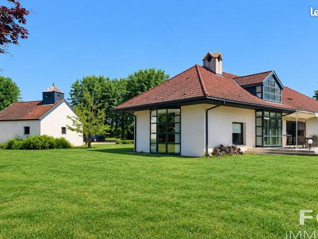 Villa 6 pièces 150 m²