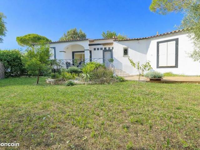 Villa 6 pièces 150 m²