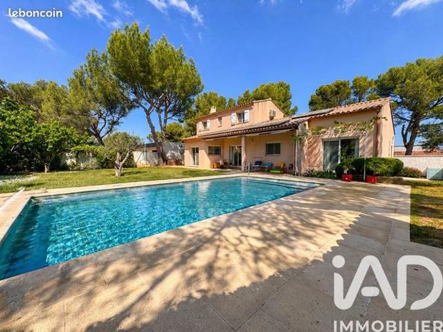 Villa 6 pièces 150 m²