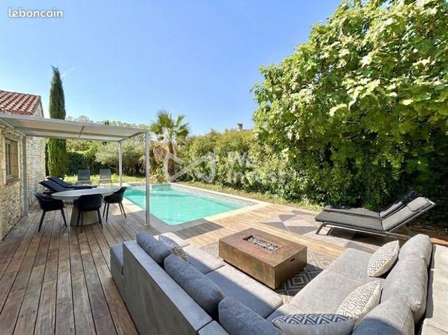 Villa 6 pièces 150 m²