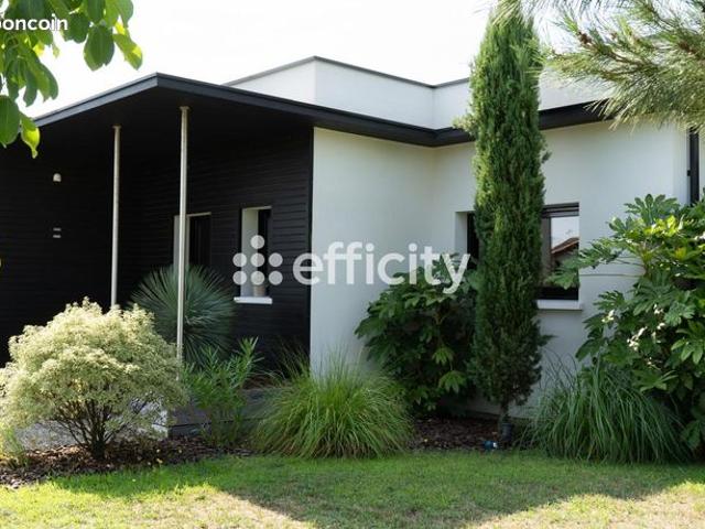 Villa 6 pièces 150 m²