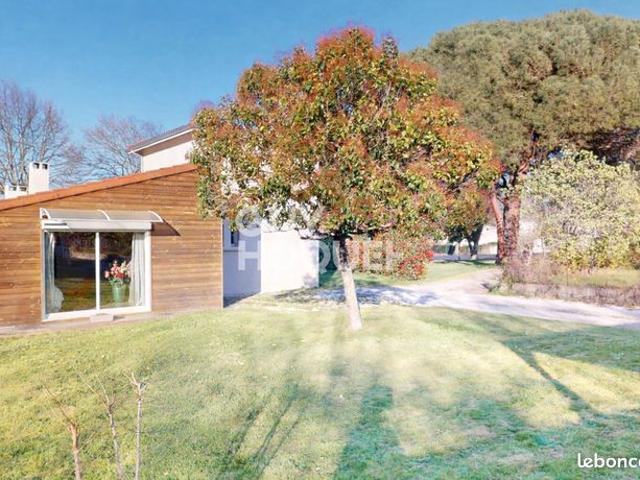 Villa 6 pièces 150 m²