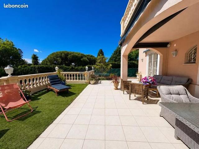 Villa 6 pièces 150 m²