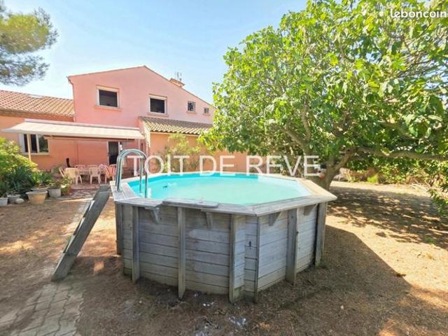 Villa 6 pièces 150 m²