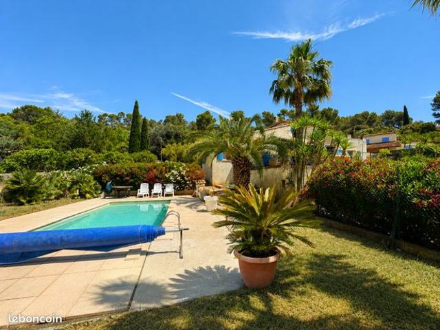 Villa 6 pièces 150 m²