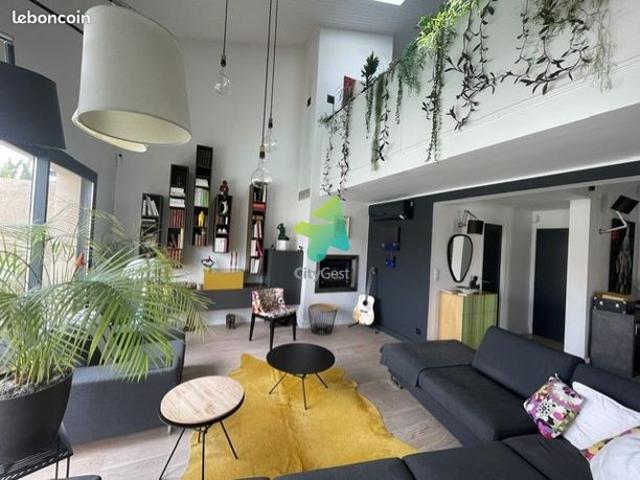 Villa 6 pièces 150 m²