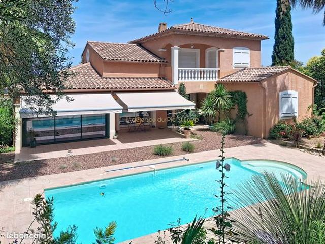 Villa 6 pièces 150 m²