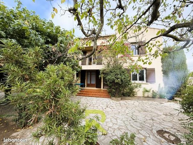Villa 6 pièces 150 m²