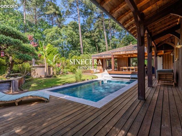 Villa 6 pièces 150 m²