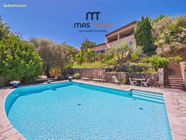 Villa 6 pièces 150 m²