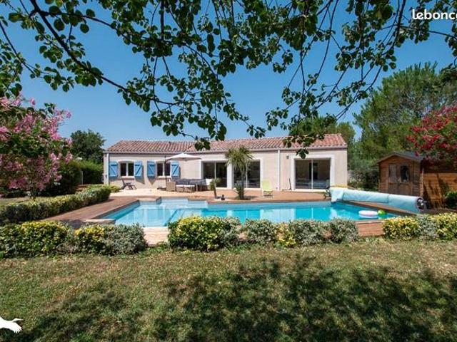 Villa 6 pièces 150 m²