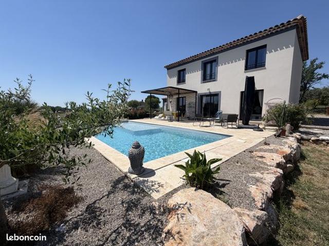 Villa 6 pièces 150 m²
