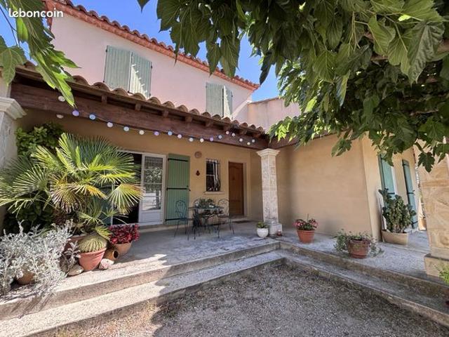 Villa 6 pièces 151 m²