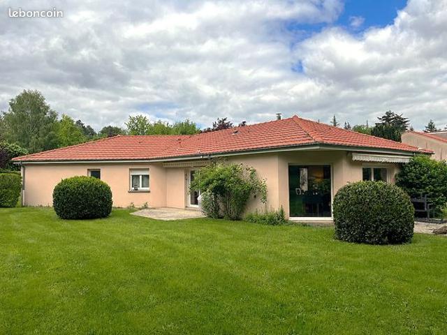 Villa 6 pièces 151 m²