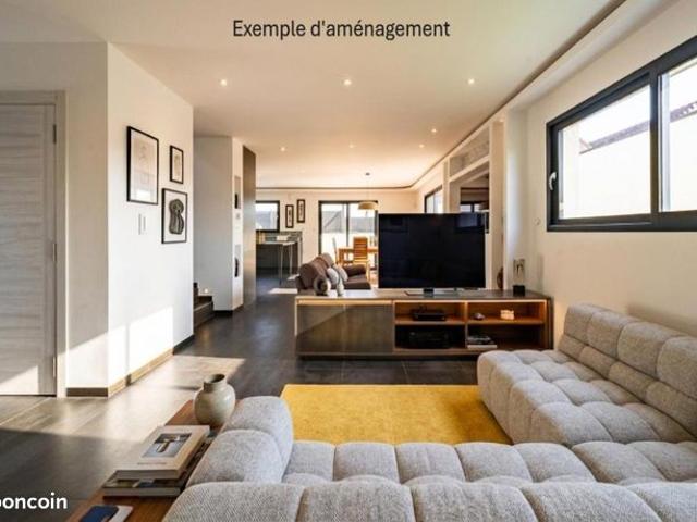 Villa 6 pièces 151 m²