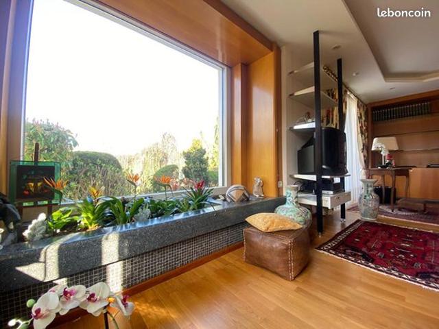 Villa 6 pièces 151 m²