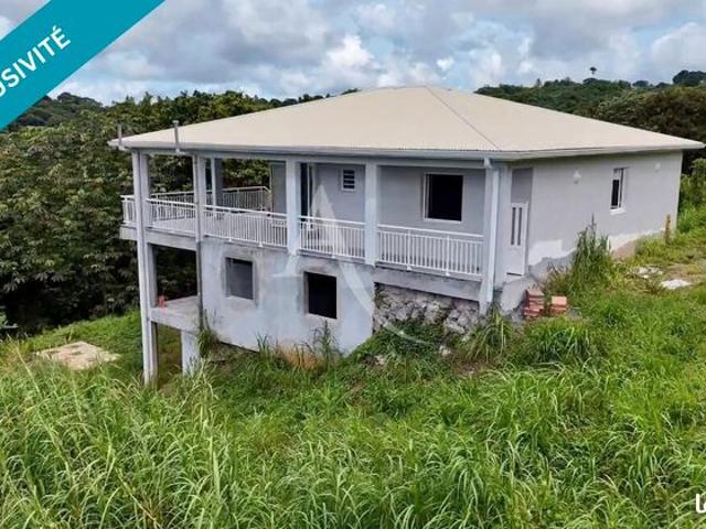 Villa 6 pièces 151 m²