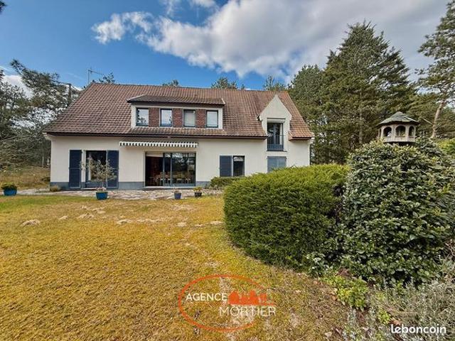 Villa 6 pièces 151 m²