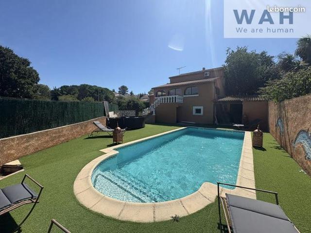 Villa 6 pièces 152 m²