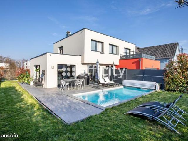 Villa 6 pièces 152 m²